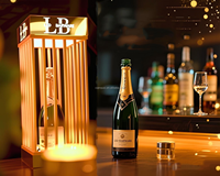 Cage en or avec serrure Présentateur de bouteilles d'alcool LED Panneau de service VIP Glorifier Présentoir pour club