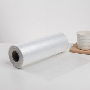 Rollo de Bolsas de Polietileno Transparente de Grado Alimenticio con Refuerzo Lateral para Alimentos Calientes, Campamentos, Restaurantes y Supermercados - Product Image 5