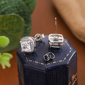 Pendientes Clásicos Cuadrados y Redondos con Circonita para Mujer, Pendientes de Halo Chapados <span class=keywords><strong>en</strong></span> Platino y <span class=keywords><strong>Latón</strong></span>, <span class=keywords><strong>Joyería</strong></span> de Moda para Bodas y Fiestas - Product Image 3