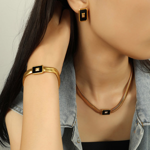 Women's Stainless Steel Snake Chain Jewelry <b>Set</b> Red Geometric Earrings Necklace <b>Bracelet</b> Party Fashion - Product Image 4