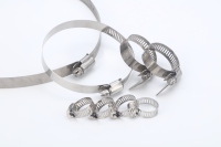 Collier de serrage réglable en gros d'usine W1/W2/W4 Collier de serrage en acier inoxydable de style allemand Collier de serrage en métal 304 avec structure pivotante