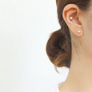 En stock, vente en gros : Bijou de piercing corporel labret en or massif 14K véritable, pierre naturelle facettée ronde en forme de goutte, dos plat pour cartilage - Product Image 6
