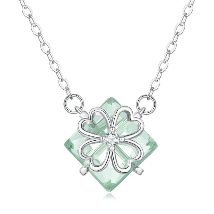OEM yeşil korkak kristal özel oyma kolye kolye retro bayan moda gümüş güzel dört yapraklı yonca kolye