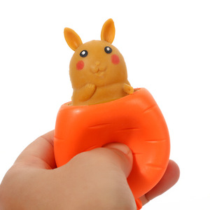 Jouets à presser en forme de fromage, souris, carotte, lapin, grenouille, jouets sensoriels amusants pour le jeu de cache-cache, couleur aléatoire, poupée farceuse pour enfants, cadeau pour enfants - Product Image 4