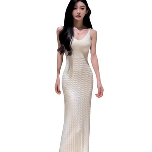 Vestido de suéter de lujo blanco tejido con silueta de sirena, ajustado, con cuello en V, cintura natural, largo hasta el suelo, transpirable para mujer - Product Image 5