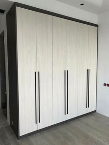 Armadio Moderno Contemporaneo di Alta Qualità Personalizzato con 5+ Cassetti Chiudibili a Chiave, Durevole e Salvaspazio per Camera <span class=keywords><strong>da</strong></span> <span class=keywords><strong>Letto</strong></span> e Uso Domestico - Product Image 1
