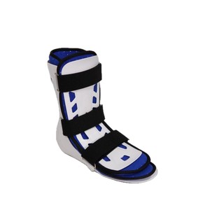 Benli Medical Grade Ankle Brace Postoperative Rehabilitation Boot Breathable Adjustable Support for Foot Joint Fixation - Product Image 1