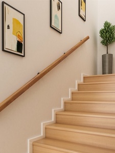 Pasamanos de <span class=keywords><strong>Escalera</strong></span> de Aleación de Aluminio para Villa, Montaje en Pared, Antideslizante, con Aspecto de <span class=keywords><strong>Madera</strong></span>, Moderno, 1 Año de Garantía, 1.5 kg - Product Image 3