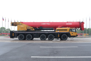 Grue mobile tout-terrain 260 tonnes Capacité de levage <span class=keywords><strong>118</strong></span> m Hauteur maximale Équipement de construction haute efficacité Moteur Boîte de vitesses - Product Image 2