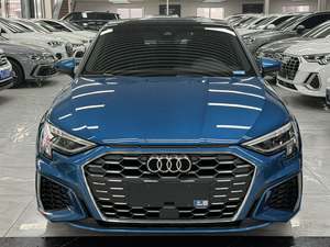 <span class=keywords><strong>Audi</strong></span> A3L Limousine 35 TFSI Fashion Sport 2021 d'occasion à prix réduit, faible kilométrage, peinture d'origine, importée de Chine - Vente Flash - Product Image 2