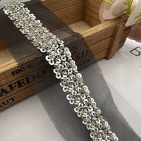 Dentelle Gillian en maille brodée à la machine, imitation perles de verre faites à la main, sequins et perles bulles, pour vêtements DIY