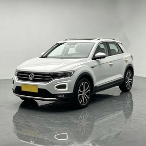 <span class=keywords><strong>Volkswagen</strong></span> T-ROC <span class=keywords><strong>SUV</strong></span> 2023 1.5T Automatico Benzina/Petrolio Sedili in Pelle Fari LED Tetto Apribile 1-25000 Miglia R17 Sedili Elettrici Touch - Product Image 1
