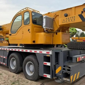 Peralatan pengangkat seluler derek truk hidrolik bekas untuk konstruksi - Product Image 4