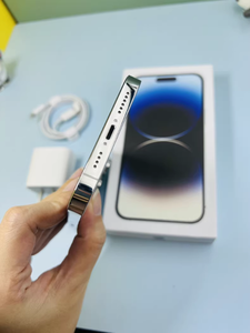 ขายส่งสมาร์ทโฟน 5G ของแท้ รุ่นปลดล็อค US Version ความจุ 256/512GB/1TB สำหรับ <span class=keywords><strong>14</strong></span> <span class=keywords><strong>ProMax</strong></span> หน้าจอ OLED 6.7 นิ้ว แบตเตอรี่ 3000-3499mAh - Product Image 2