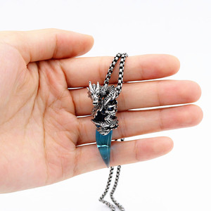 Pendentif Dragon en acier inoxydable avec pierre précieuse bleue, collier pour garçons, bijoux cadeau, design rétro à la mode, motif du zodiaque animal - Product Image 4