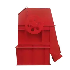 High quality conveyer for transporting cement in a hopper