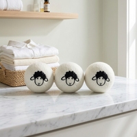 Boules de séchage réutilisables en laine de mouton naturelle, écologiques, taille/couleur/logo personnalisables, pour garder les vêtements moelleux et favoriser un séchage rapide pour la lessive