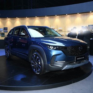 MAZDA CX-50 2.5L HEV 2023 : Conduite Sûre, Fabriqué en Chine, Économie de Carburant, SUV Urbain, Jantes Alliage 19 Pouces, Contrôle à Distance du Véhicule - Product Image 3