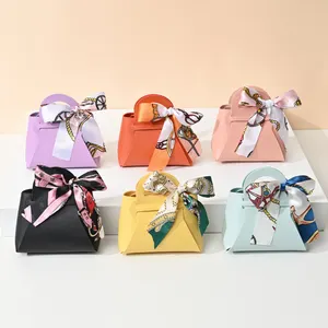 Customized Ins DIY Creative European Pink Blue Handbag Shape Wedding Favor Return Gift Leather Candy Box Bag With Bowknot