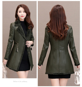 <span class=keywords><strong>Giacca</strong></span> <span class=keywords><strong>Trench</strong></span> Invernale da <span class=keywords><strong>Donna</strong></span> Personalizzata con Fodera in Pile e Risvolto in Ecopelle e Pelliccia Sintetica - Product Image 4