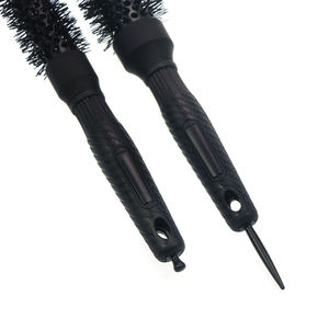 Nuevas ideas de productos 2024, cepillo redondo de cerámica de nailon con Mango antideslizante para salón, cepillo profesional para el cabello con pasador de burlas - Product Image 5
