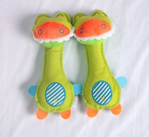Adorable <span class=keywords><strong>hochet</strong></span> en peluche douce en forme d'ours pour bébés, <span class=keywords><strong>hochet</strong></span> à main pour nourrissons, jouet sensoriel de développement pour bébés, sûr et confortable - Product Image 3