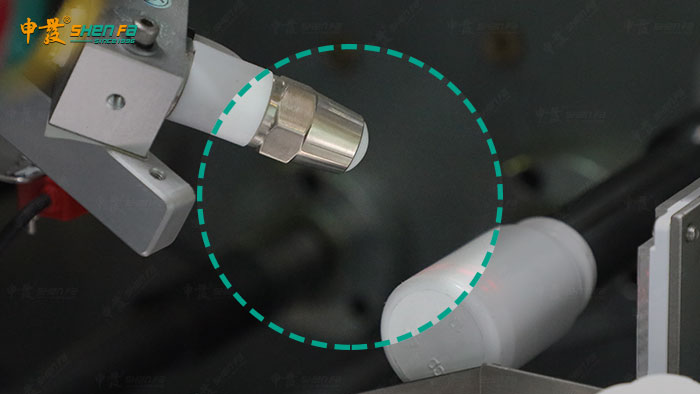 Uma máquina de impressão automática da tela de seda da garrafa da medicina da cor para a indústria da medicina