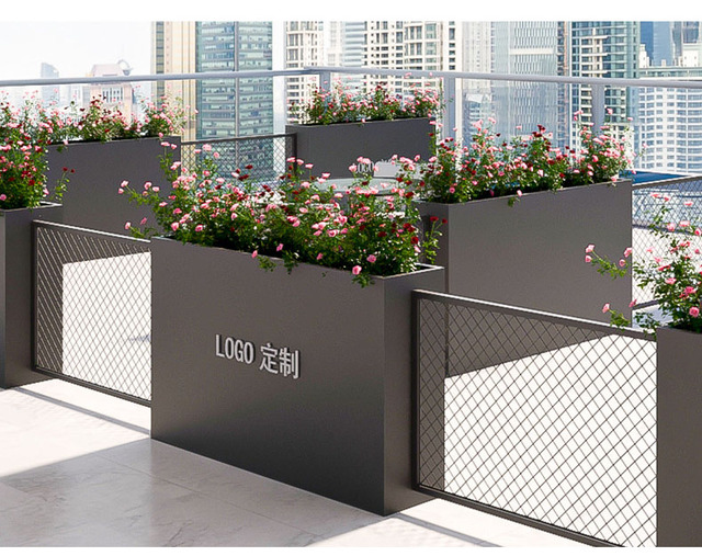 Aralu Outdoor Iron Flower Pot Stand Recycle Plastic Wooden Planter Container