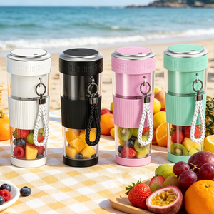 Licuadora Portátil con Vaso, 6 Cuchillas, Trituradora de Hielo, Recargable por USB, para el Hogar, Cocina, Campamento, Preparación de Smoothies - Product Image 1