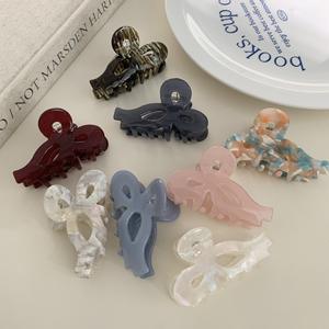 Nouveau coréen clair couleur unie nœud papillon pince à <span class=keywords><strong>cheveux</strong></span> en gros élégant accessoires de <span class=keywords><strong>cheveux</strong></span> filles acétate marbrure requin pinces à <span class=keywords><strong>cheveux</strong></span> pinces - Product Image 4