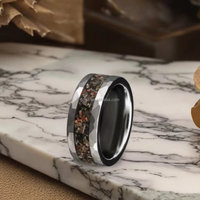 Bague en carbure de tungstène martelé plaqué noir POYA 8 mm avec incrustation d'os de dinosaure, bijou classique pour mariage et fiançailles