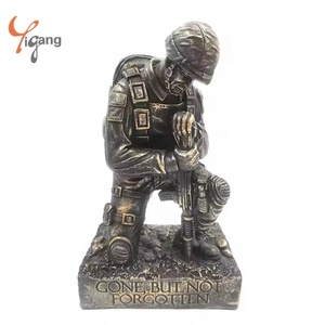 Изготовленные на заказ Литые металлические армейские солдатские скульптуры бронзовые и латунные фигурки для домашнего декора и подарков - Product Image 5