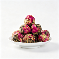 Boules de thé blanc infusé à la main du Yunnan, thé aux herbes de rose, fleurs de rose séchées naturelles, cadeau comestible fait main