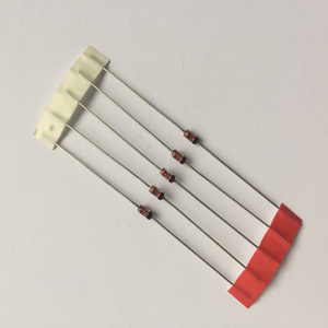 Điốt Schottky Tín Hiệu Nhỏ <span class=keywords><strong>MA700</strong></span> - Product Image 2