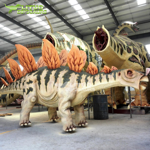 Dinosaurio Estegosaurio anmatrónico de tamaño natural mecánico - Product Image 2