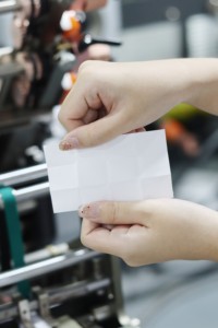 Dikey istifleyici broşür kağıt katlama makinesi ile yüksek kaliteli talimat katlama makinesi - Product Image 6