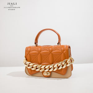 プロ卸売中国工場製造女性のかわいいショルダーハンドバッグZD9271モデルファッションPU枕オープンビジネス - Product Image 2