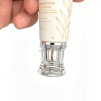 Tube souple cosmétique de luxe personnalisé avec logo, en PE, couvercle en acrylique cristal électroplaqué mat/brillant, pour fond de teint et crème de base OEM