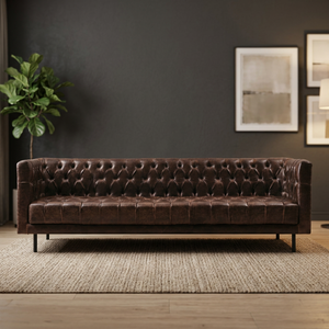 Canapé d'extérieur trois places en cuir capitonné marron de style Chesterfield traditionnel pour jardin et villa - Product Image 3