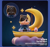 Vente flash 100% POPMART Original Crybaby Crying to the Moon Series Décoration d'intérieur Figurine en vinyle Figurine d'action Anime Figurine Boîte aveugle