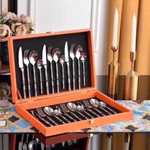 Wholesale 24pcs Stainless Steel Cutlery Set Luxury Vintage Household Flatware Set Leather <b>Box</b> Packaging Gold Knife and Fork Set - Product Image 3