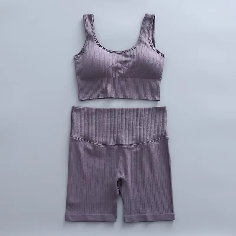 สีม่วงเข้ม1