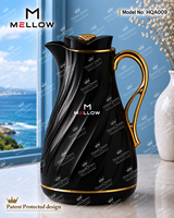 Carafe isotherme romantique OEM 1,0 L rose pêche tourbillonnant avec couvercle en cristal et poignée fine en verre PP