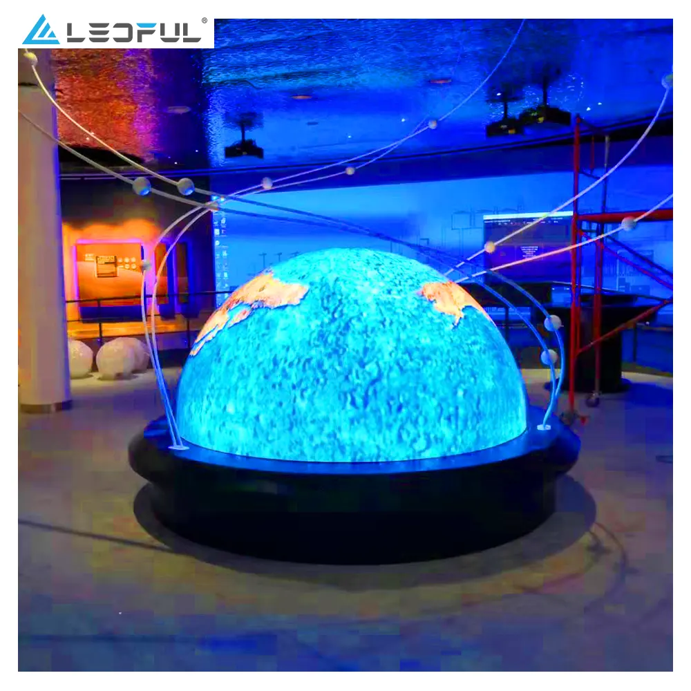 P4 Flexible LED Indoor Display Billboard LED Sphere Ball Screen Display