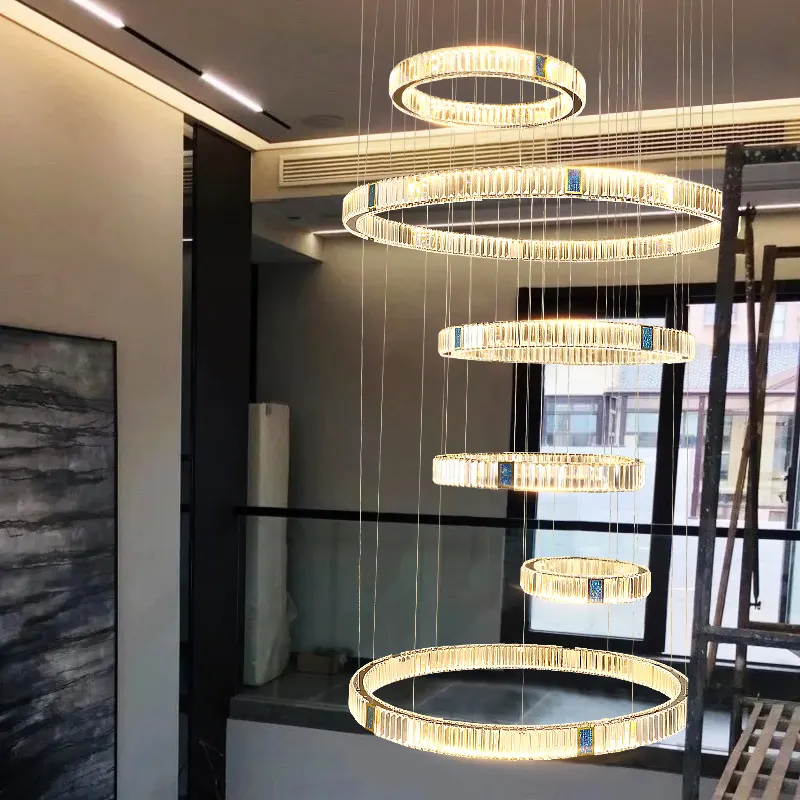 Fabricant chinois haut de gamme appartement longue suspension luxe intérieur salon haute suspension k9 cristal or suspension lampe