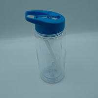 10 Oz Dubbele Muur Plastic Kids Waterfles Dubbele Muur Plastic Kids 10 Oz Tumbler Plastic Tuimelaars Met Riem Flip Top Deksel