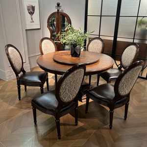 Mesa de Comedor Redonda de Madera Maciza Estilo Americano, 1.35 Metros, con Sillas de Cuero Estilo Rústico, Juego para Restaurante Familiar, Gran Venta - Product Image 2