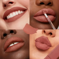 Gloss à lèvres volumateur hydratant végétalien en gros, marque privée, brillant à lèvres liquide, soin des lèvres, amélioration de l'éclat avec une forte pigmentation