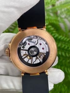 Luxurious men's sports mechanical movement wristwatch with <b>night</b> <b>light</b> function, high-quality and elegant watch. - Product Image 4