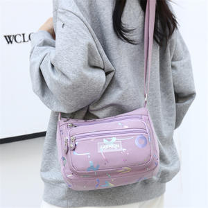 Sac messager tendance pour femme, vert, multi-couches, avec fermeture éclair, imperméable, sac bandoulière pour usage quotidien, printemps 2025 - Product Image 4